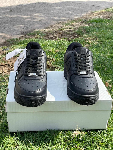 Nike Air Forcé 1 0'7 Negro  Original Cuero Grueso  Talla 26