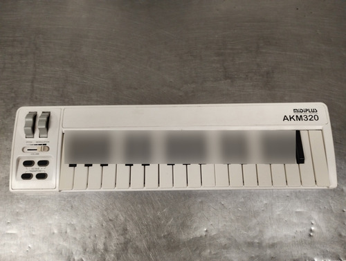 Akm 320 Midiplus Keyboard Controller Usb