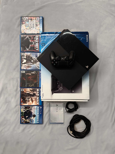 Playstation 4 Kit + 6 Jogos