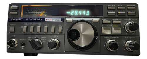 Rádio Hf Yaesu Ft-757gx + Acoplador Automatico Fc-757at