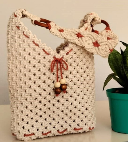 Bolso Elaborado En Macramé /hecho A Mano /artesanal