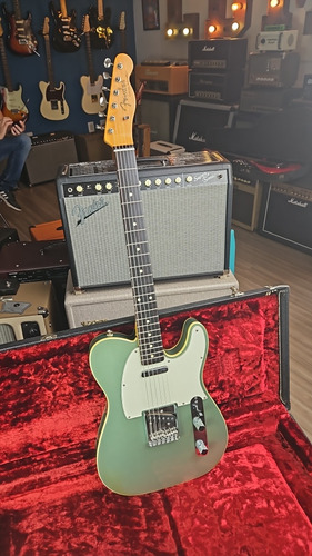 Fender American Vintage '62 Custom Telecaster 
