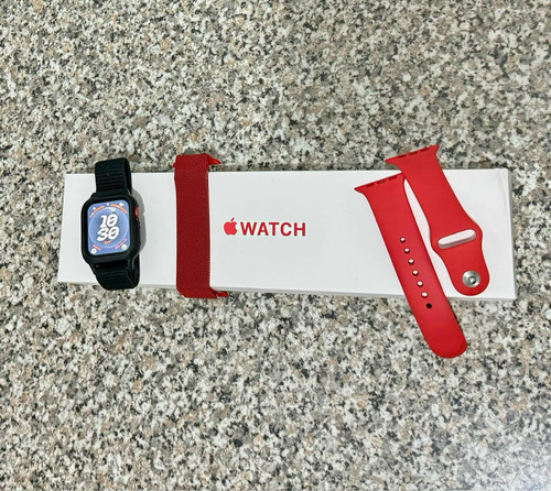 Apple Watch 44m Product Red