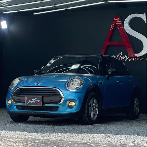 Mini Cooper F55 Salt 2018 1.5t At