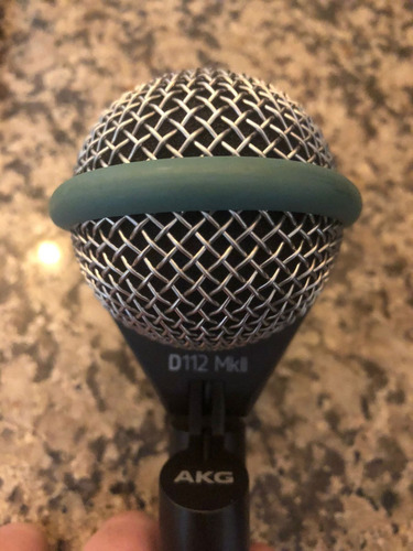 Microfono Akg D112 Mkll Dinamico Para Bombo Bateria 