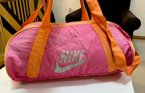 Bolso Deportivo Nike ¡hermoso!