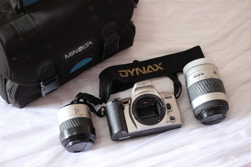 Câmera Analógica Minolta Dynax 404si Com 2 Lentes