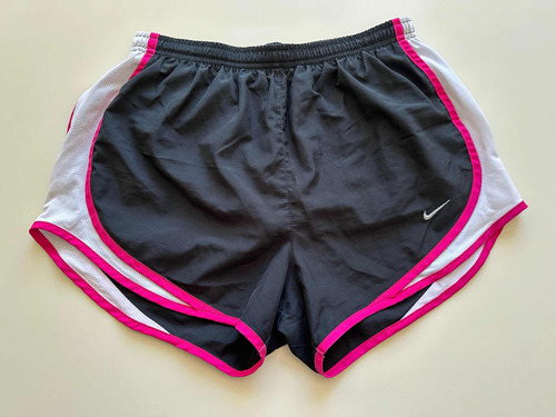 Short Nike Mujer Talle S Con Bombachudo. Impecable. Original