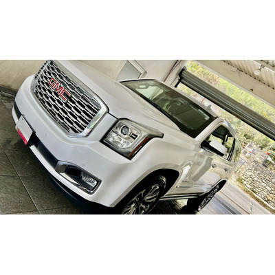 GMC Yukon Denali V8 6.2L 420hp Blindaje Nivel 5 AWD 7 pasajeros | MercadoLibre