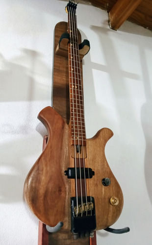 Bajo Headless 4 Cdas, Escala Corta (luthier Claudio Germaná)