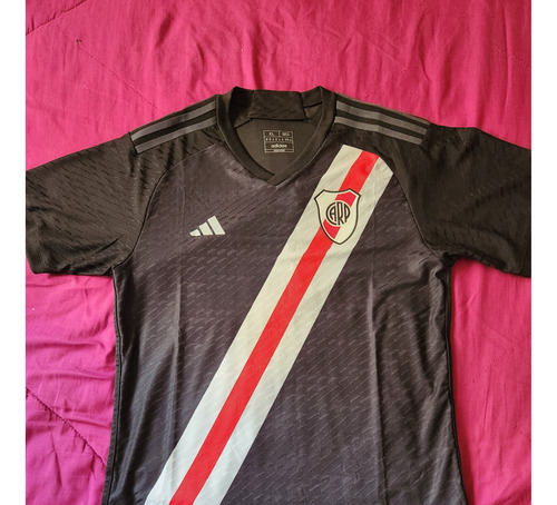 Camiseta River Authentic Heat.rdy Dia Del Hincha 2023