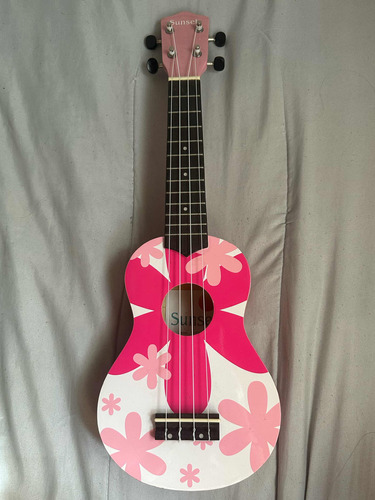 Ukelele Sunset + Funda De Ultra Proteccion