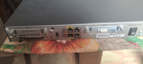 Roteador Cisco 1841 Serie 1800