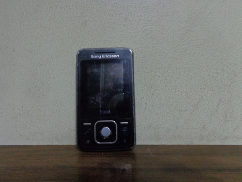 Celular Sony Ericsson T303 - Usado - Defeito