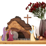 Decoración De Madera Con Escena De Pascua.