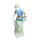 Figura Decorativa Dama Con Canasta Flores Porcelana Grande 