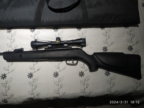 Rifle Gamo Español 5 1/2  Con Mira  Balines Como Nuevo Muy