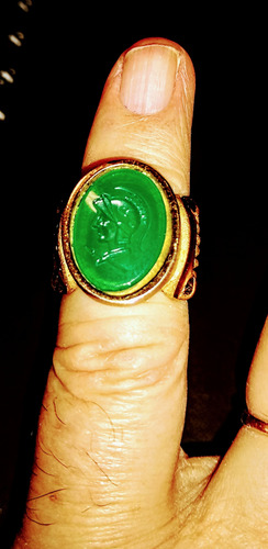 Anillo Vintage Enchapado En Oro, Con Piedra De Color Verde.