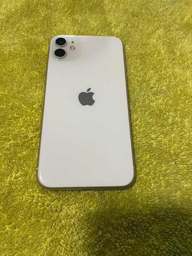 Vendo Bonito iPhone 11 De 128gb Seminuebo Con Su Caja Blanco