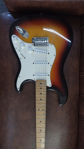 Guitarra Fender Mexicana 