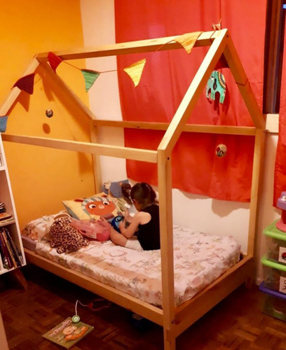 Cama Casita Montessori Pequeñas Patas (tamaño 1,40 X 0,80)