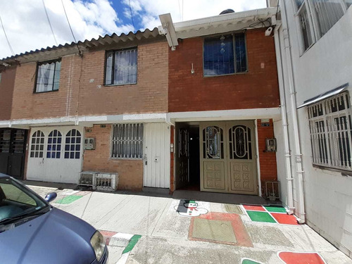 Casa En Bosa Atalayas 3 Pisos $240.000.000