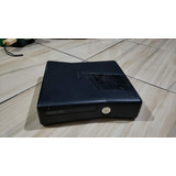 Xbox 360 Slim 4gb Só O Aparelho Sem Nada.liga Com Luz Vermelha, Depois Desliga! Tá Com Defeito!  N232