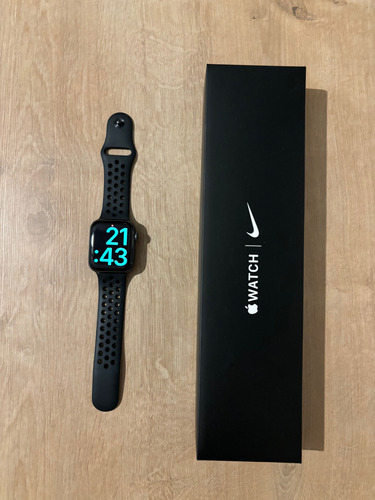 Apple Watch Series 6