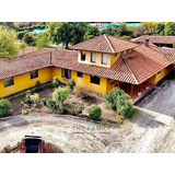 Casa Estilo Chilena, Piedra Roja