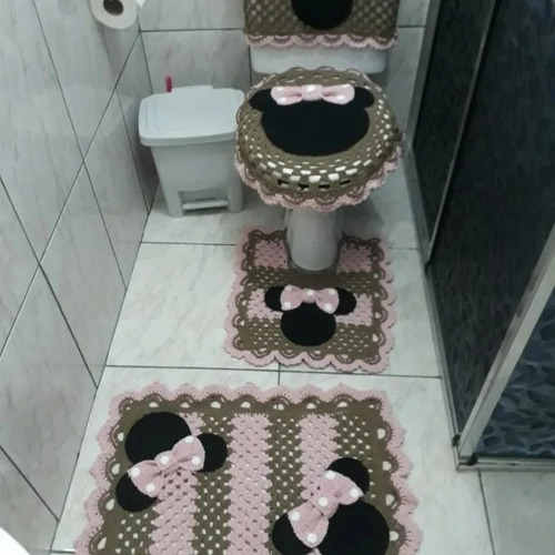 Jogo De Banheiro Da Minie Com 5 Peças, Em Crochê. 