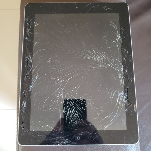 iPad Pro 256 Gb - Vidro Quebrado - Funciona Tudo