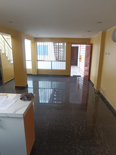 Venta Departamento De 4 Dorm Con 136 Mt2 + Cochera Y Aires - Imagen 2
