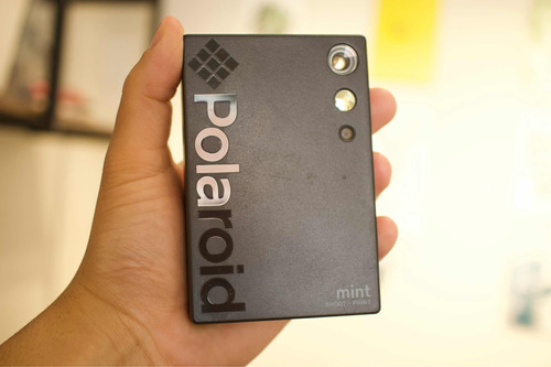Câmera Polaroid Mint