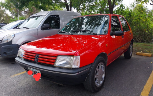 Peugeot 205 1997 1.8 Gld Aa