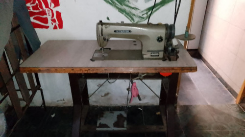 Maquina Recta  Mitsubishi Db130gm