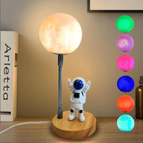 ~? 3d Luna Astronauta Lámpara De Escritorio Led 7 Color Ubs 