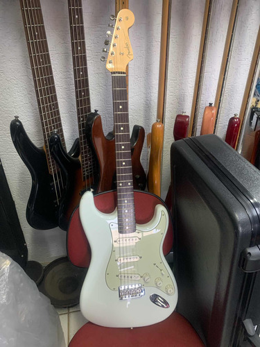 Guitarra Fender Stratocaster Made In Japan C/ Case