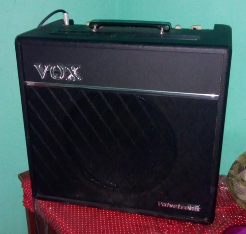  Vox Valvetronix Series Vt80+ Valvular Para Guitarra De 120w
