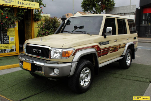 Toyota Land Cruiser Lx