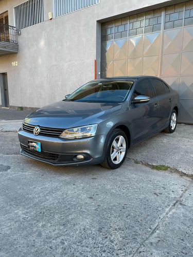 Volkswagen Vento Luxury 2.5