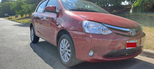 Toyota Etios 1.5xls 5pts Oportunidad U$8200 Automotores Yami