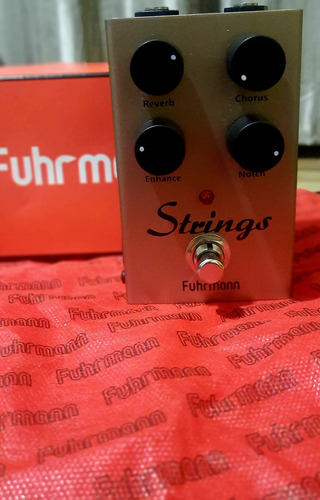 Pedal De Efeito Strings Fuhrmann 