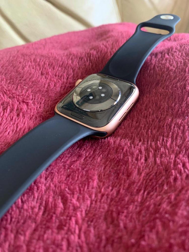 Apple Watch Série 6 De 44mm