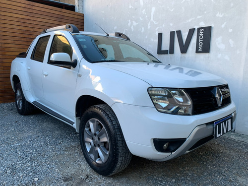 Renault Duster Oroch Privilege 2.0 Año 2019 - Liv Motors