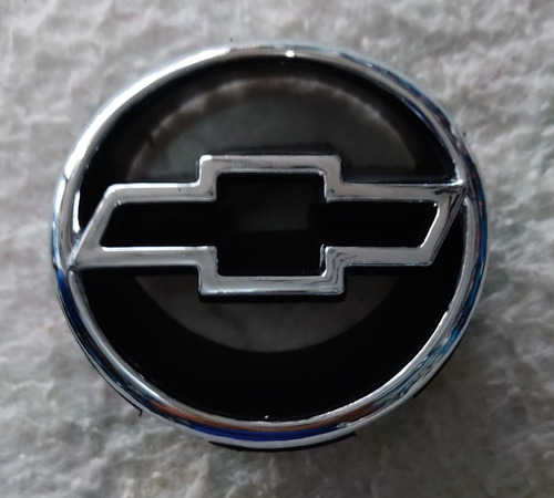 Emblema Logo Delantero Chevrolet Corsa Bsico Negro Foto 2