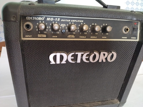 Amplificador Meteoro Mg 15 Para Guitarra De 15w Preto 