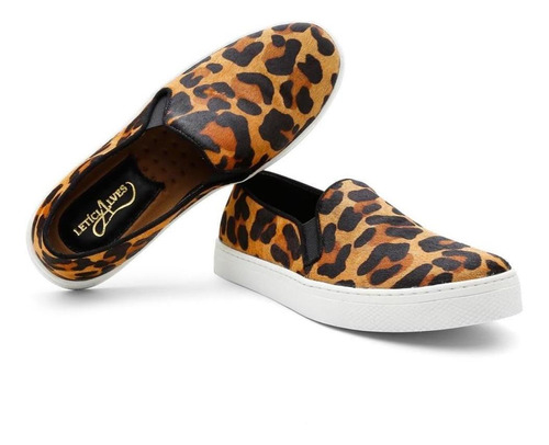 Tênis Slip On Feminino Couro Estampa Animal Print Conforto