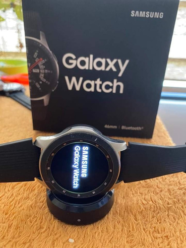 Samsung Galaxy Watch (bluetooth)  Caja 46mm