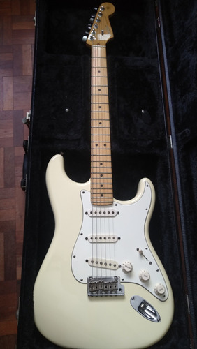 Guitarra Fender Stratocaster Americana - Com Case