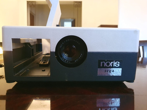 Proyector De Diapositivas Noris.  H24 